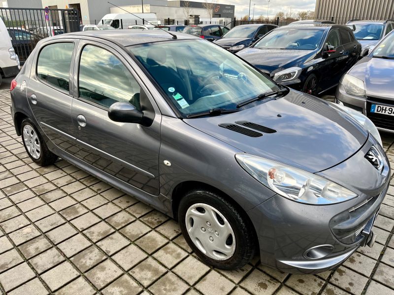 PEUGEOT 206+ 1.4E 75CH TRENDY