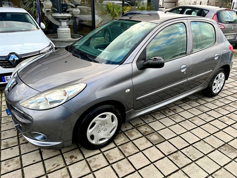 PEUGEOT 206+ 1.4E 75CH TRENDY