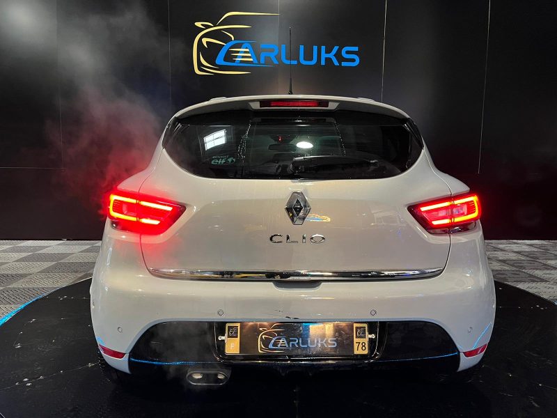 RENAULT CLIO IV 1.2 TCe 120cv Initiale Paris BVM6