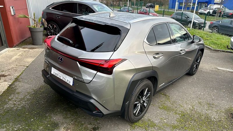 LEXUS UX250H PHASE 2 LUXE