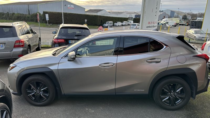 LEXUS UX250H PHASE 2 LUXE