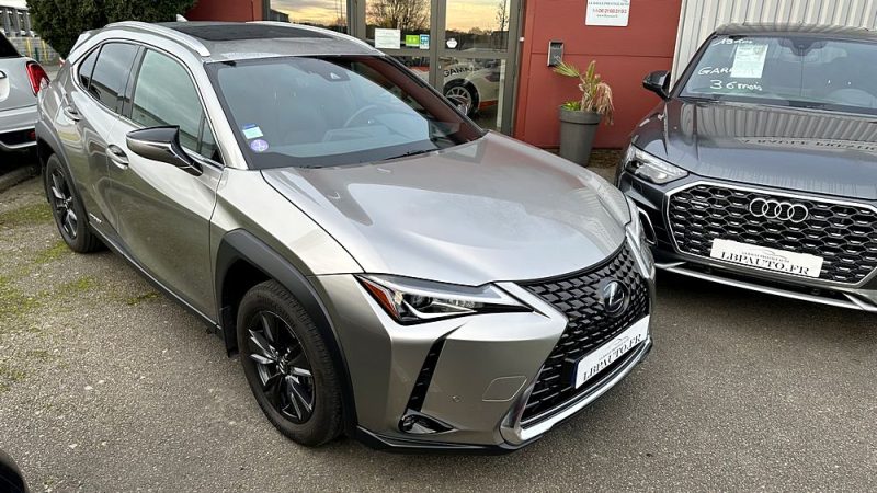 LEXUS UX250H PHASE 2 LUXE