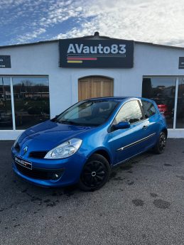 RENAULT CLIO  2005