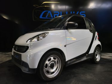 SMART FORTWO COUPE 1.0 61cv / CLIM / BOITE SEQUENTIELLE / GPS BLUETOOTH MUSIC