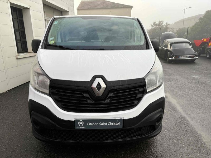 RENAULT TRAFIC III Camionnette 2019