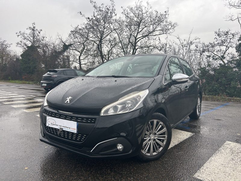 PEUGEOT 208 ALLURE 1.2 L PURE TECH 110 ch