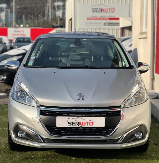 PEUGEOT 208 2016