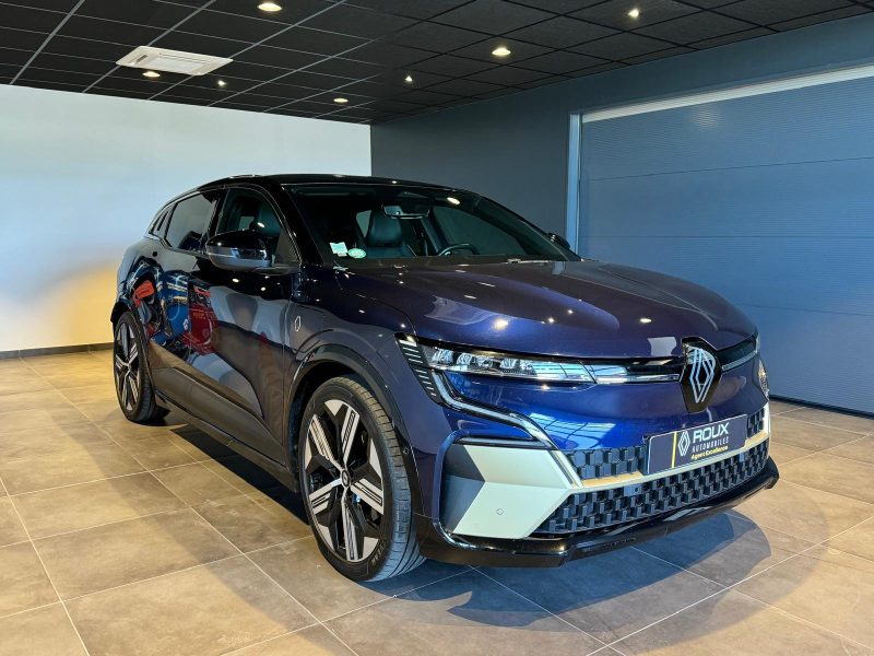 RENAULT MEGANE E-TECH 2022