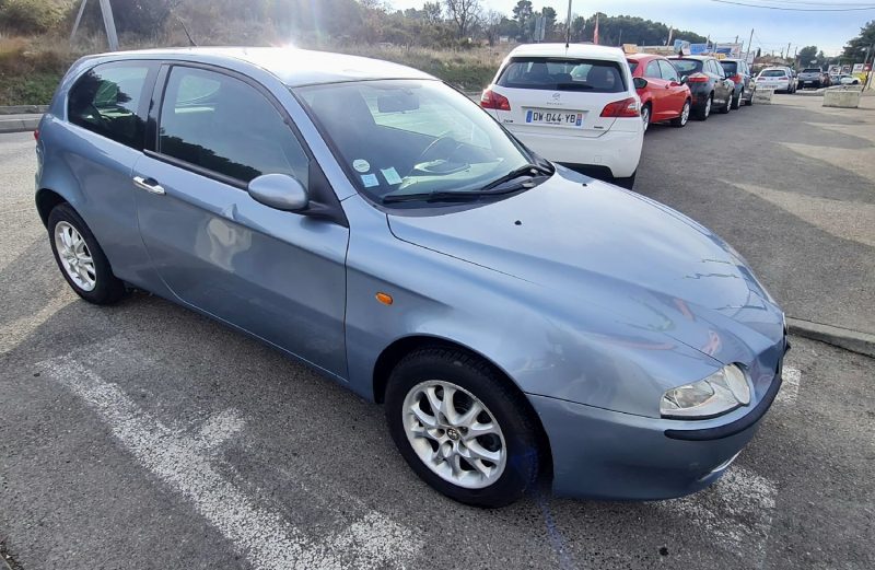 ALFA ROMEO 147 2001