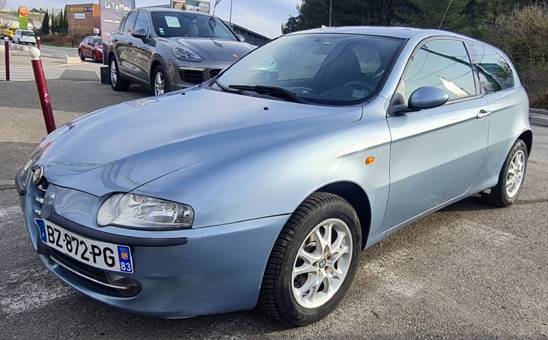 ALFA ROMEO 147 2001