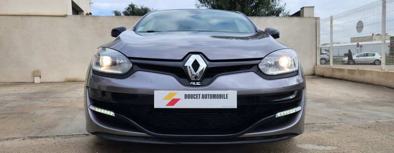 RENAULT Megane 3 RS CUP 2.0 265 ch RS monitor