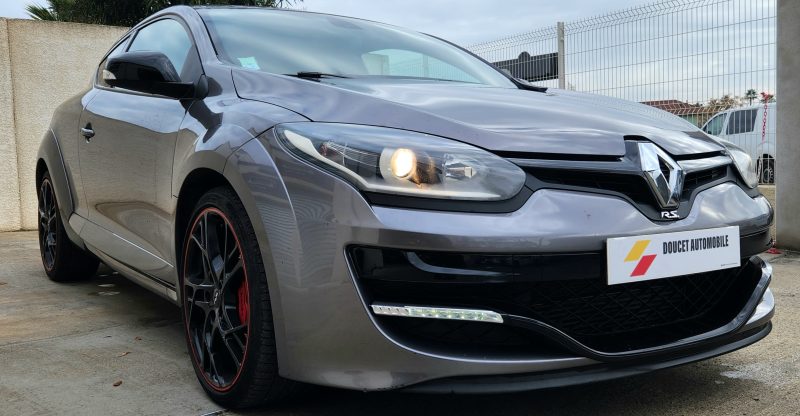 RENAULT Megane 3 RS CUP 2.0 265 ch RS monitor