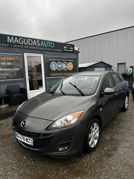 MAZDA 3 2011