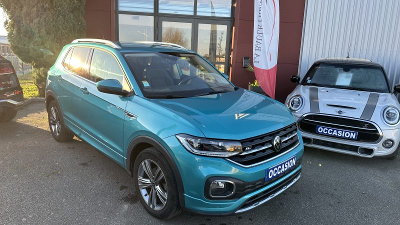 VOLKSWAGEN T-CROSS R-LINE