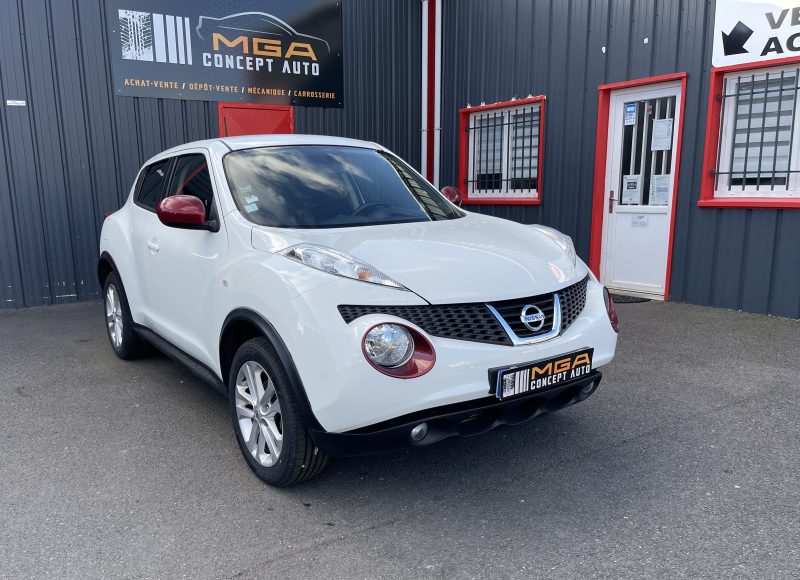 NISSAN JUKE 2013