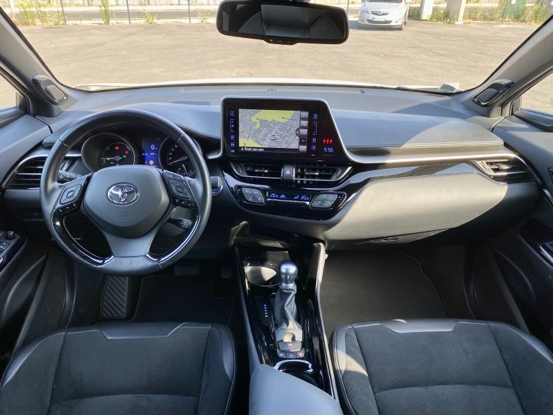 Magnifique TOYOTA C-HR Hybrid BVA Finition COLLECTION 