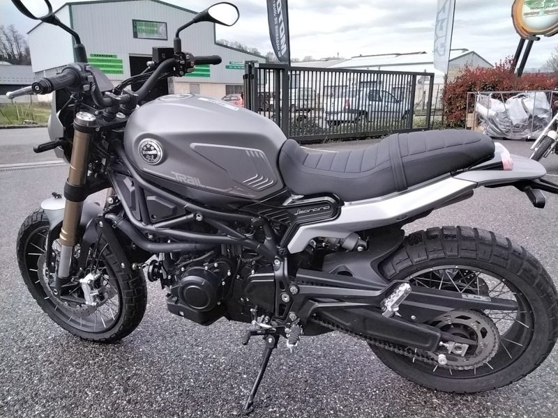 Benelli leoncino 800 T 2022