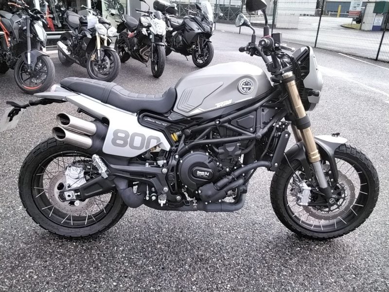 Benelli leoncino 800 T 2022