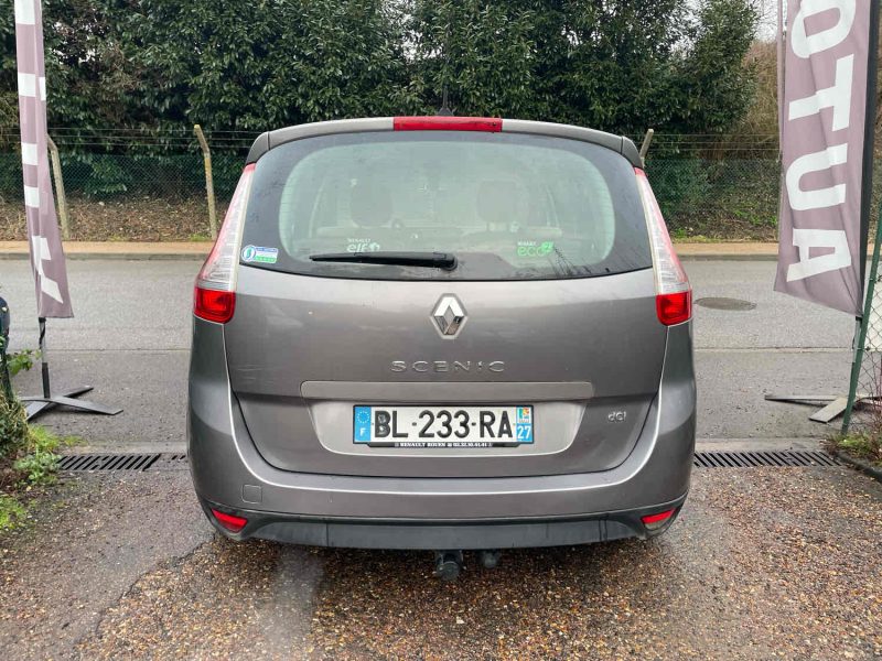 RENAULT SCÉNIC III 1.9DCI 131CV