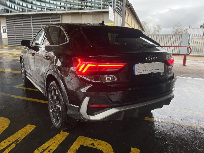 Audi Q3 1.5 L TFSI Mild-Hybrid 150 ch S LINE S TRONIC