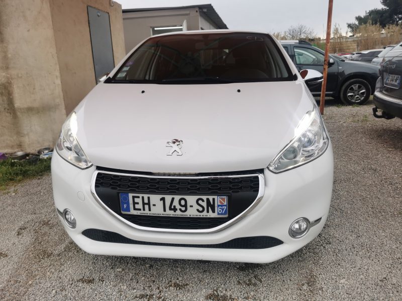 PEUGEOT 208 ALLURE  2013 1.2 vti 82cv 