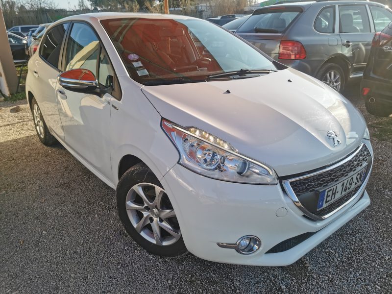 PEUGEOT 208 ALLURE  2013 1.2 vti 82cv 