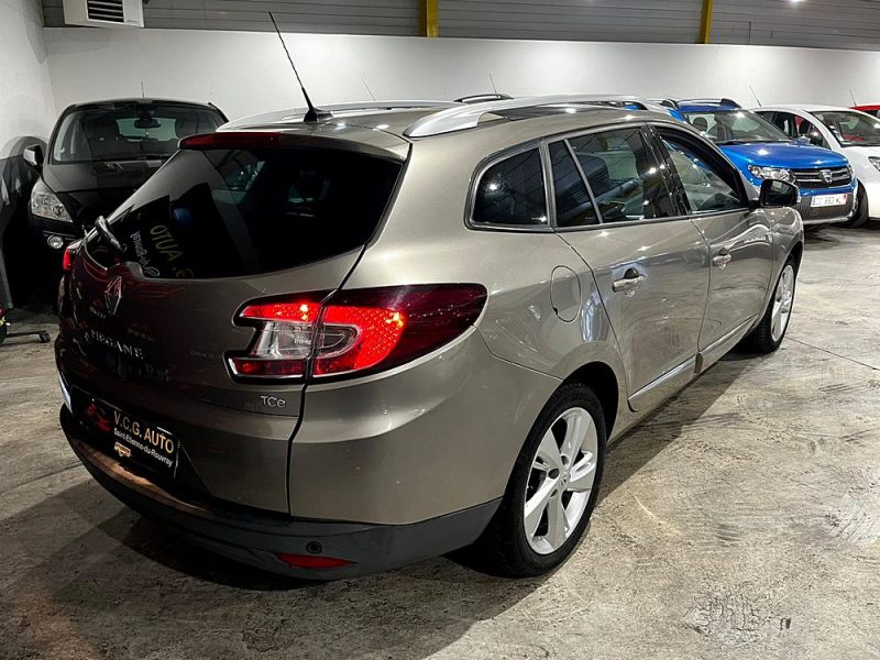 RENAULT MEGANE III Grandtour 2012