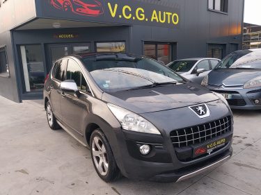 PEUGEOT 30081.6 HDi 110 Premium pack