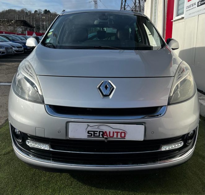 RENAULT GRAND SCÉNIC III 2012