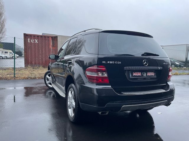 MERCEDES CLASSE ML 2007 PNEUS NEUF 