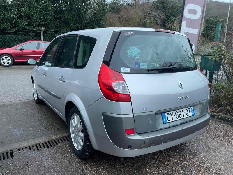 RENAULT GRAND SCÉNIC II 1.5DCI 106CV