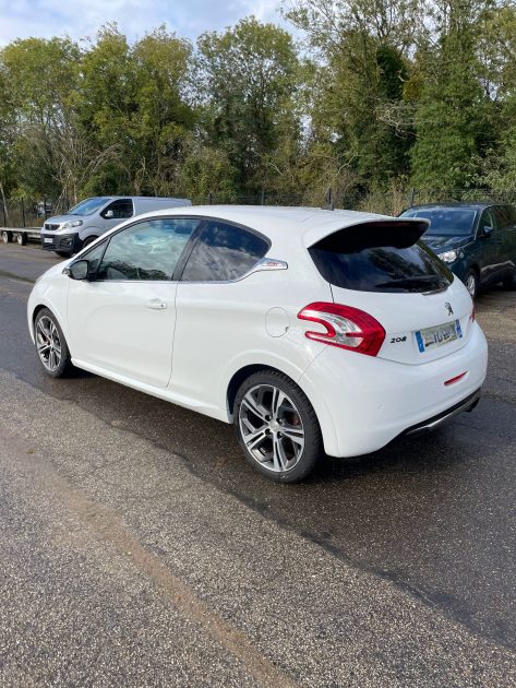 PEUGEOT 208 I 2013