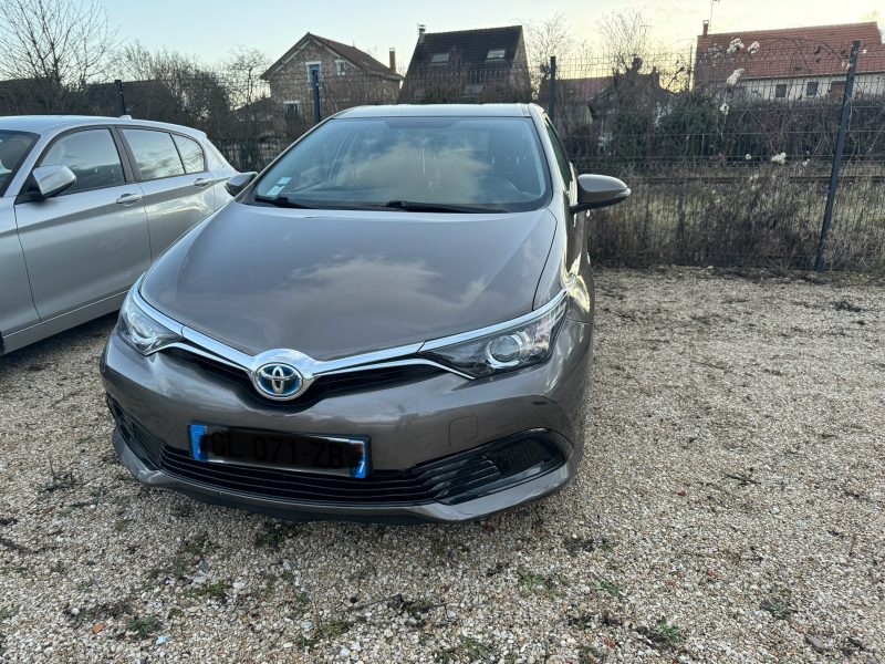 Toyota Auris 1.8 HYBRIDE 136 ACTIVE TOURING SPORT 