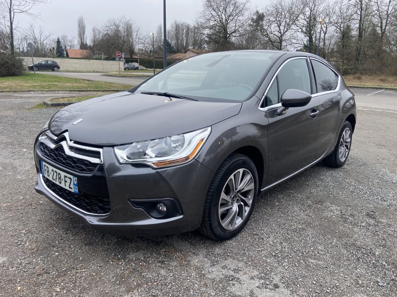 CITROEN DS4 1.6 BLUEHDI 120 SO CHIC