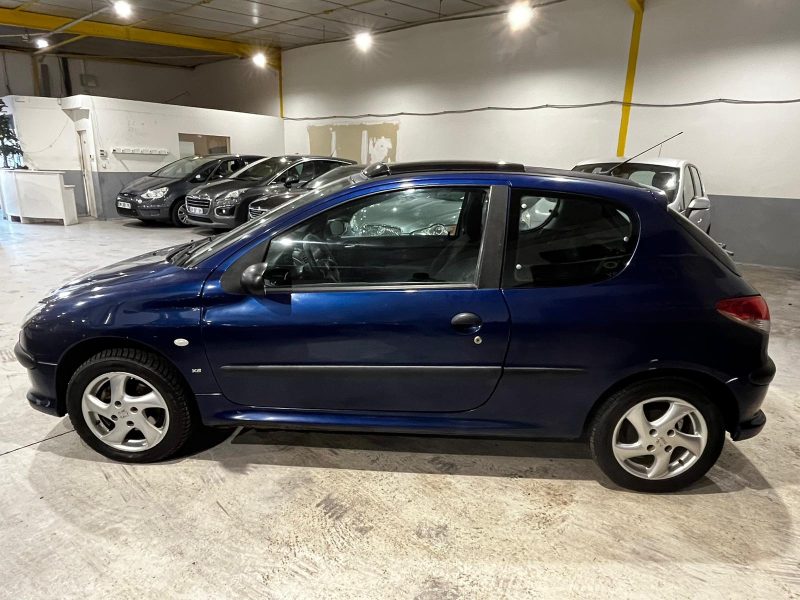 PEUGEOT 206 3/5 portes 2001