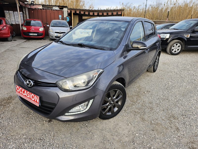 HYUNDAI i20  PHASE 2 1.1 CRDI 75 CH CLIM BLUE DRIVE 