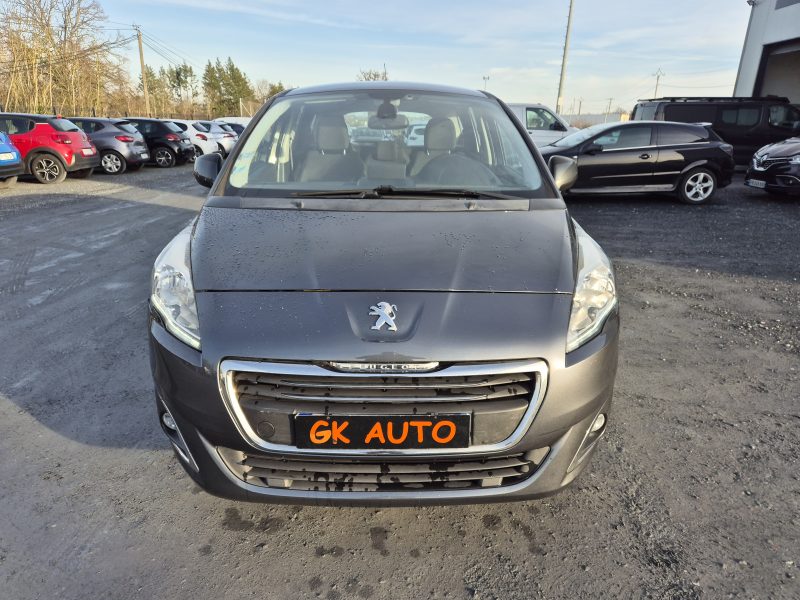 PEUGEOT 5008 1.2 130cv 2015 129000 km possibilité ethanol