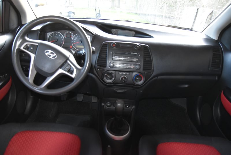 HYUNDAI I20 2009