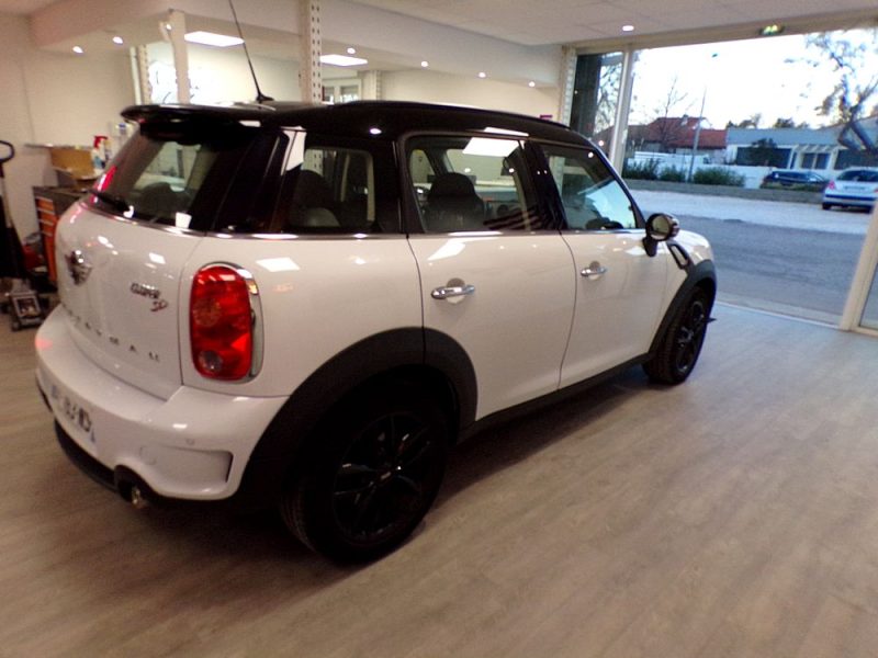 MINI MINI COUNTRYMAN 2015