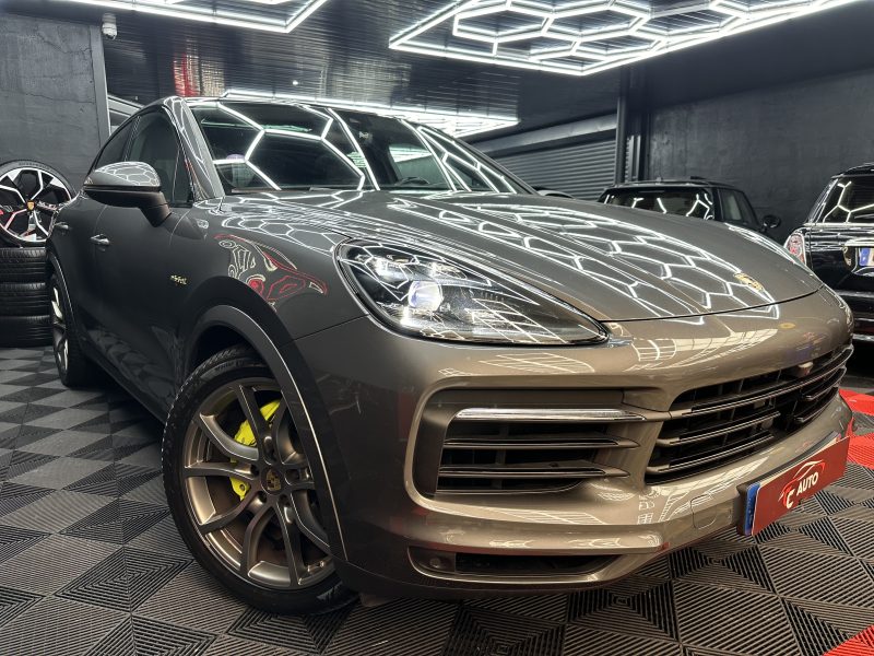 PORSCHE CAYENNE 2020