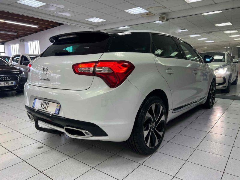 CITROEN DS5 2.0 HDi 165cv