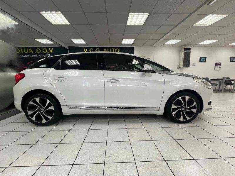 CITROEN DS5 2.0 HDi 165cv