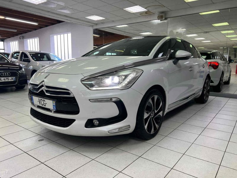 CITROEN DS5 2.0 HDi 165cv