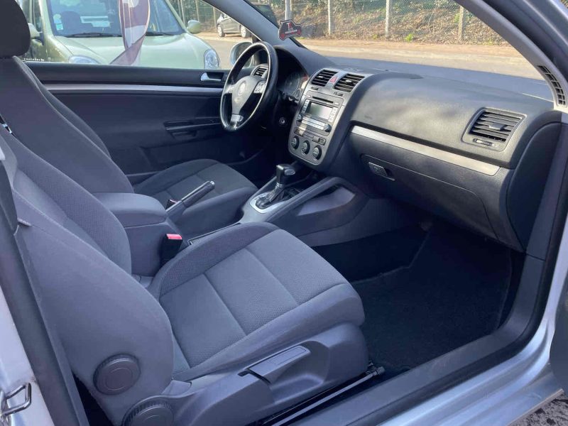 VOLKSWAGEN GOLF V 1.9TDI 105CV