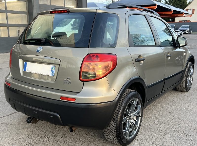 FIAT SEDICI 1.9 MULTIJET 120 Cv 4x2 - GARANTIE 1 AN