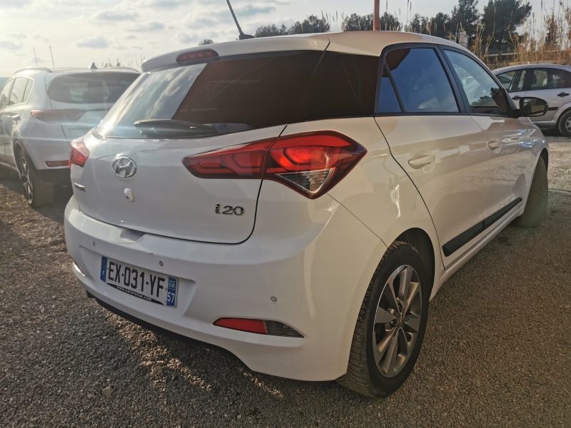 HYUNDAI i20 II 2018