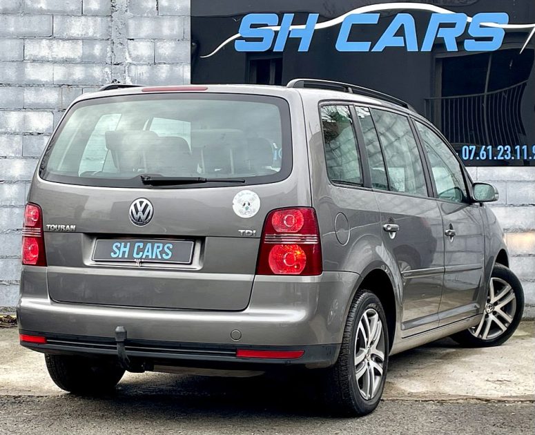 VOLKSWAGEN TOURAN 2007