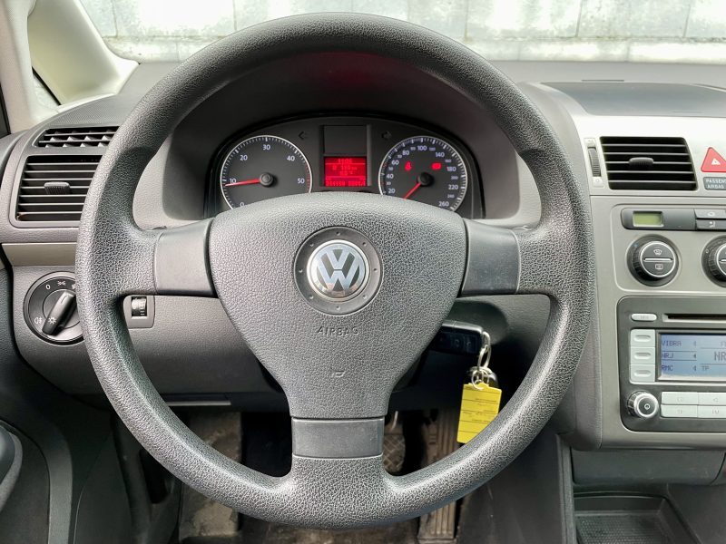 VOLKSWAGEN TOURAN 2007