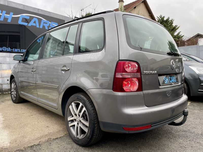 VOLKSWAGEN TOURAN 2007