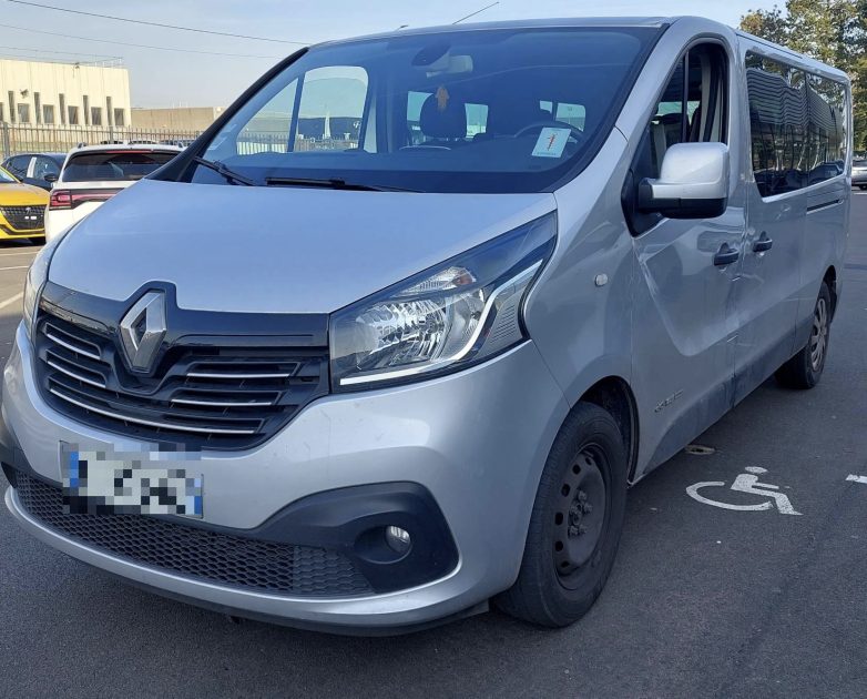 RENAULT TRAFIC III 1.6 dCi 125cv L2 COMBI 9 Places ENERGY INTENS Garantie 12 mois